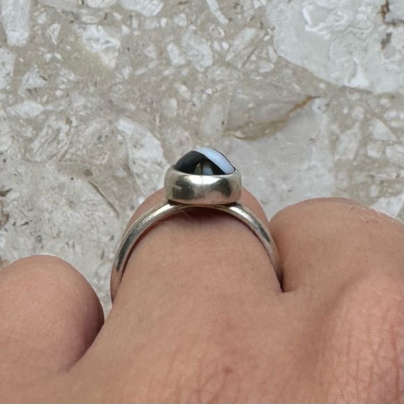 Agate Sterling Silver Vintage Bezel Ring - Picture 13 of 13
